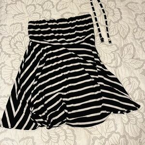 Torrid size 2 convertible strap dress